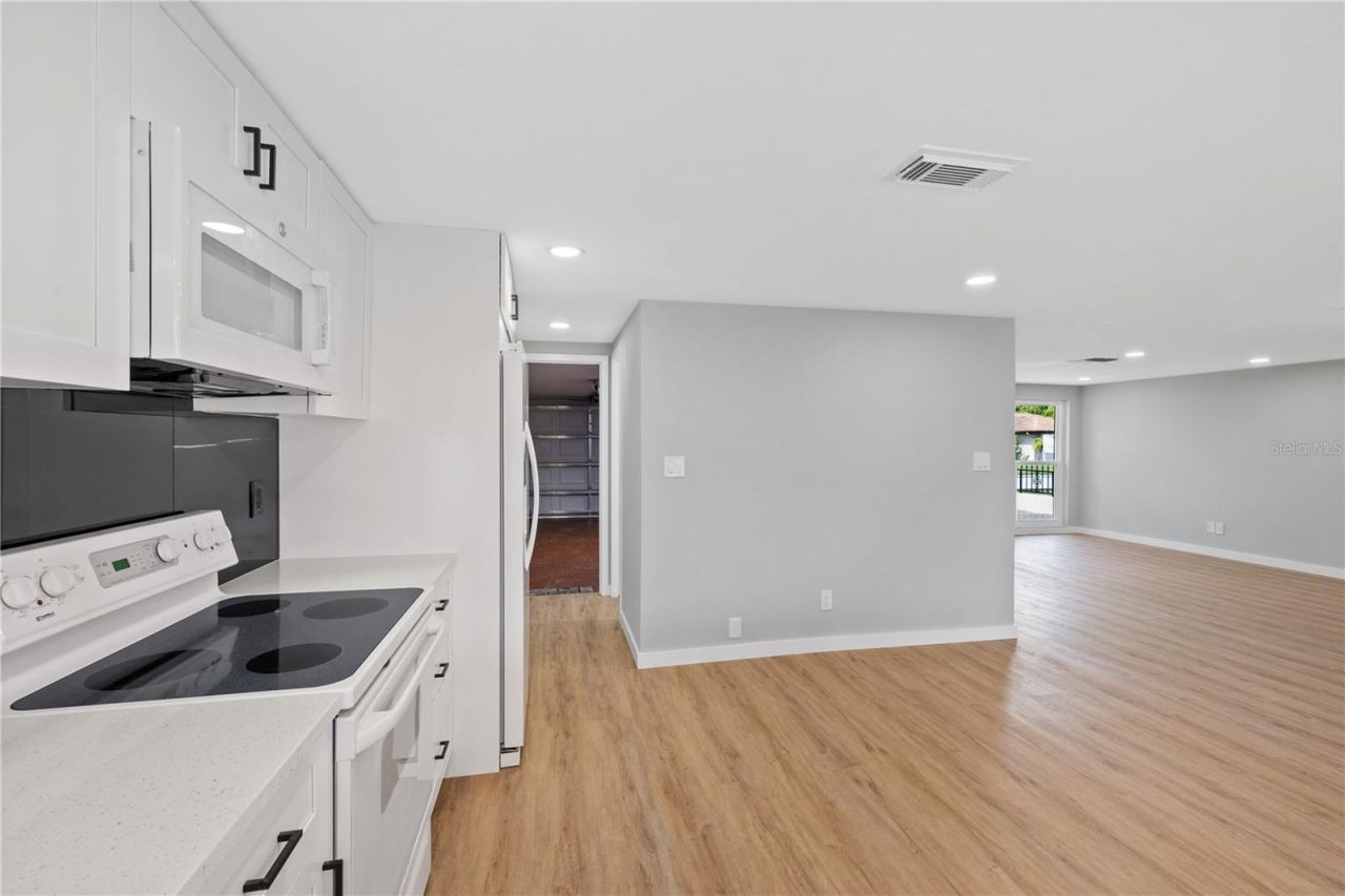 7800 Brookridge Drive, Port Richey, FL 34668 Photo