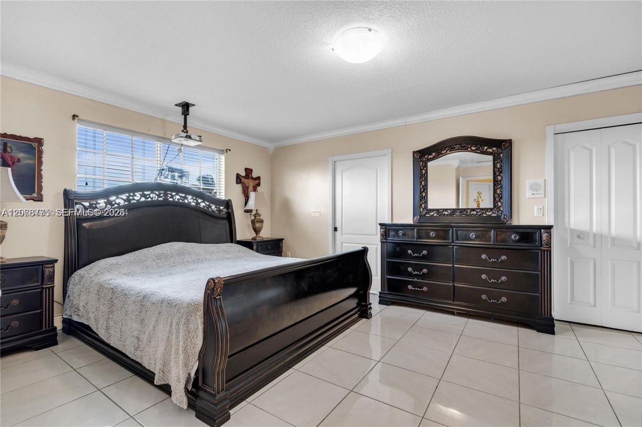 13904 SW 18th Ter, Miami, FL 33175 Photo