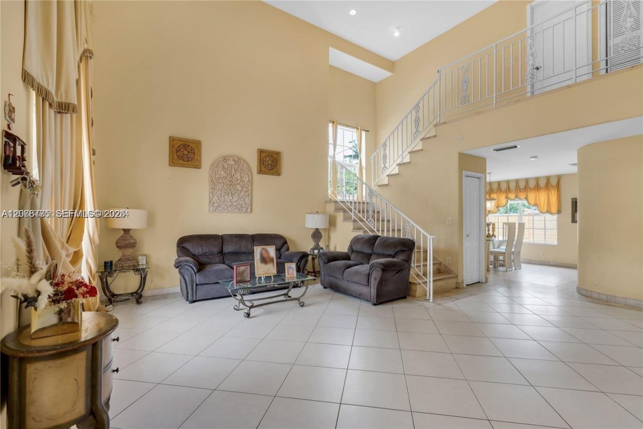 13904 SW 18th Ter, Miami, FL 33175 Photo