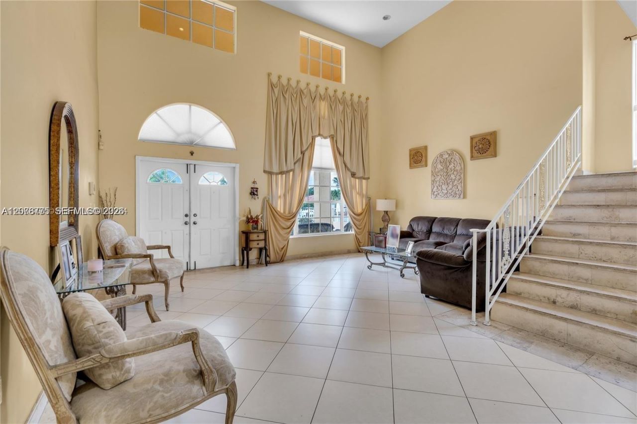 13904 SW 18th Ter, Miami, FL 33175 Photo