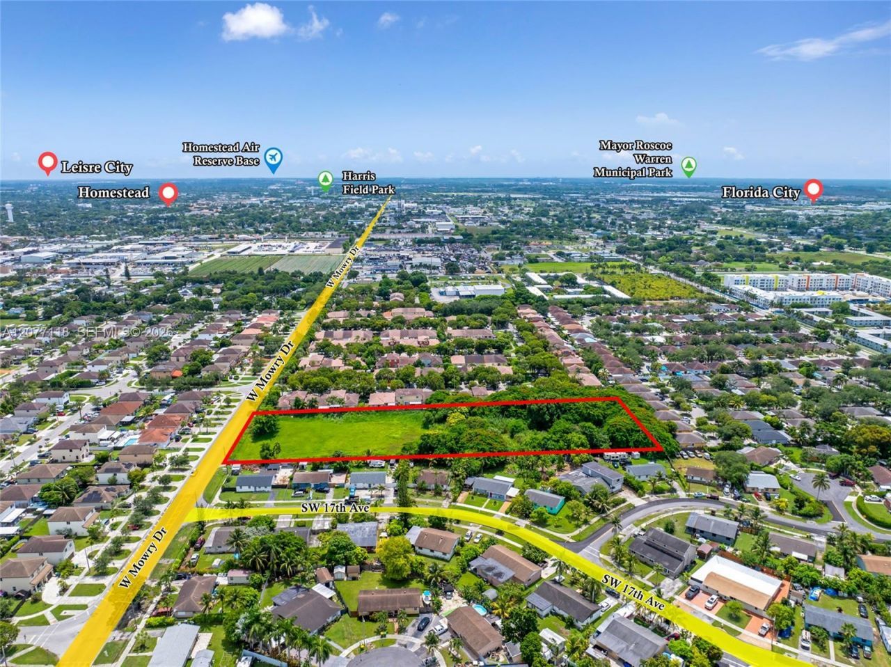 1560 W Mowry Dr , Homestead, FL 33030 Photo