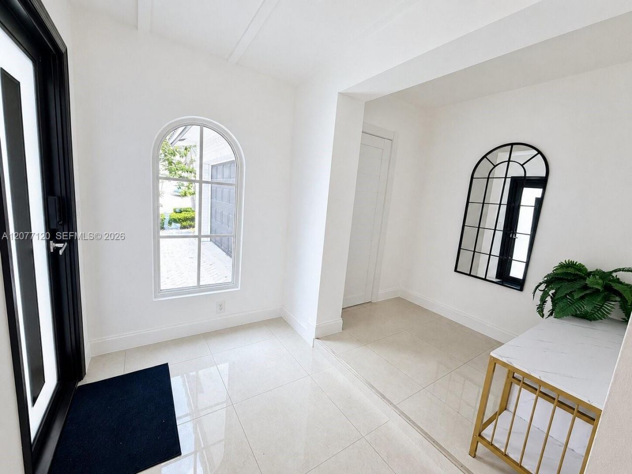 2830 NE 56th Ct, Fort Lauderdale, FL 33308 Photo