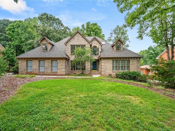 3810 Buncombe Drive, Greensboro, NC 27407