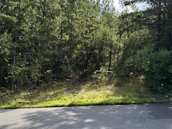 195 Peaceful Valley Road , Hot Springs, AR 71901