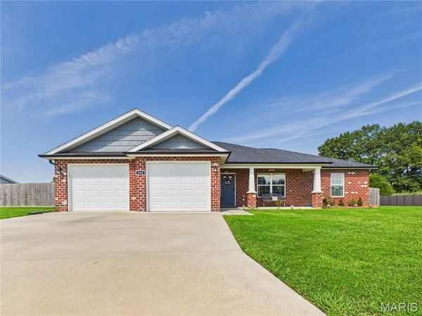 124 Fraser Ridge, Jackson, MO 63755