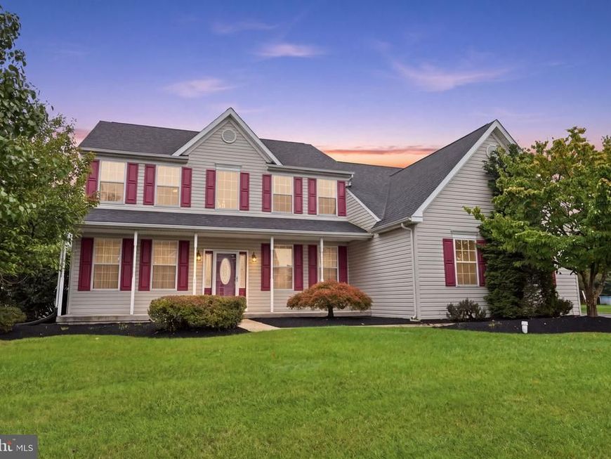 1010 Andrews Lane, Pennsburg, PA 18073 Main Photo