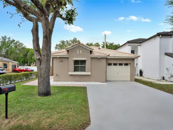 11491 SW 72nd Ter, Miami, FL 33173