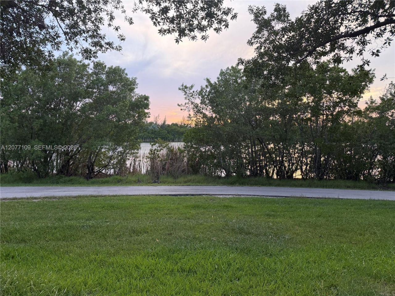 1880 Sweetbay Way, Hollywood, FL 33019 Photo