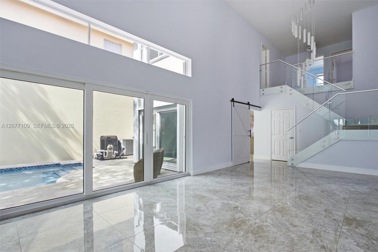 1880 Sweetbay Way, Hollywood, FL 33019 Photo