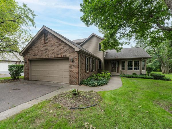 7786 W St Andrews Circle, Portage, MI 49024