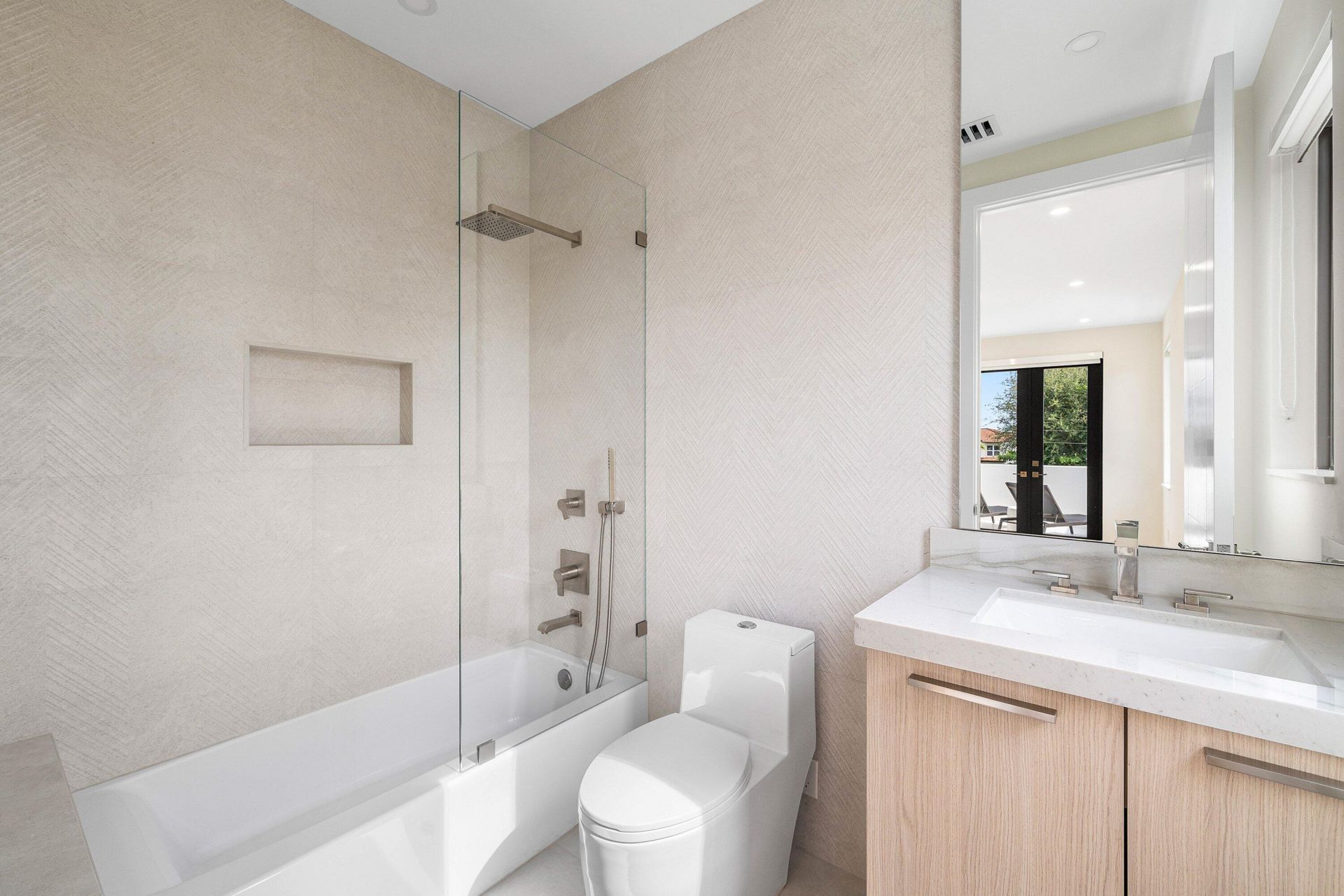 748 NE 72nd Street, Boca Raton, FL 33487 Photo