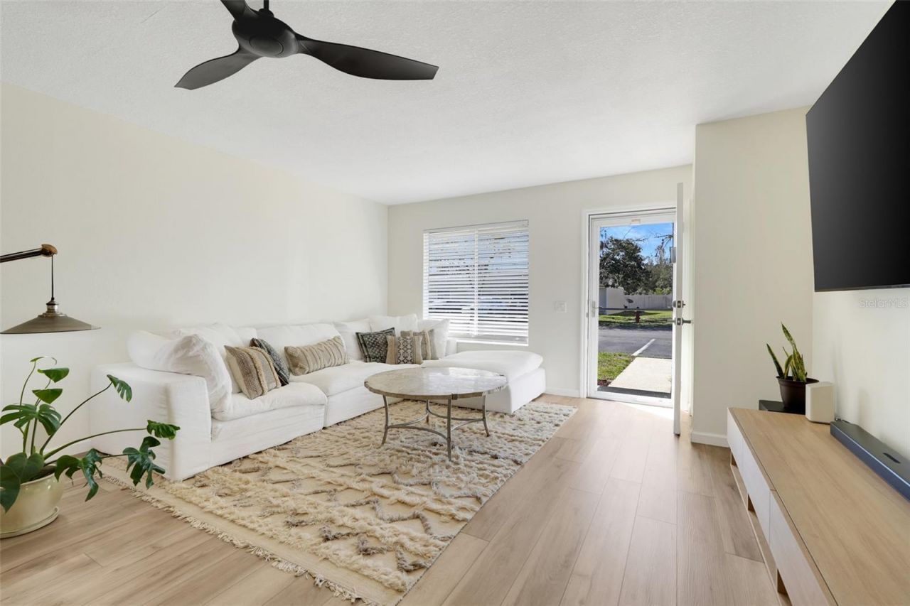 30024 Tavares Ridge Boulevard , Unit 62, Tavares, FL 32778 Photo