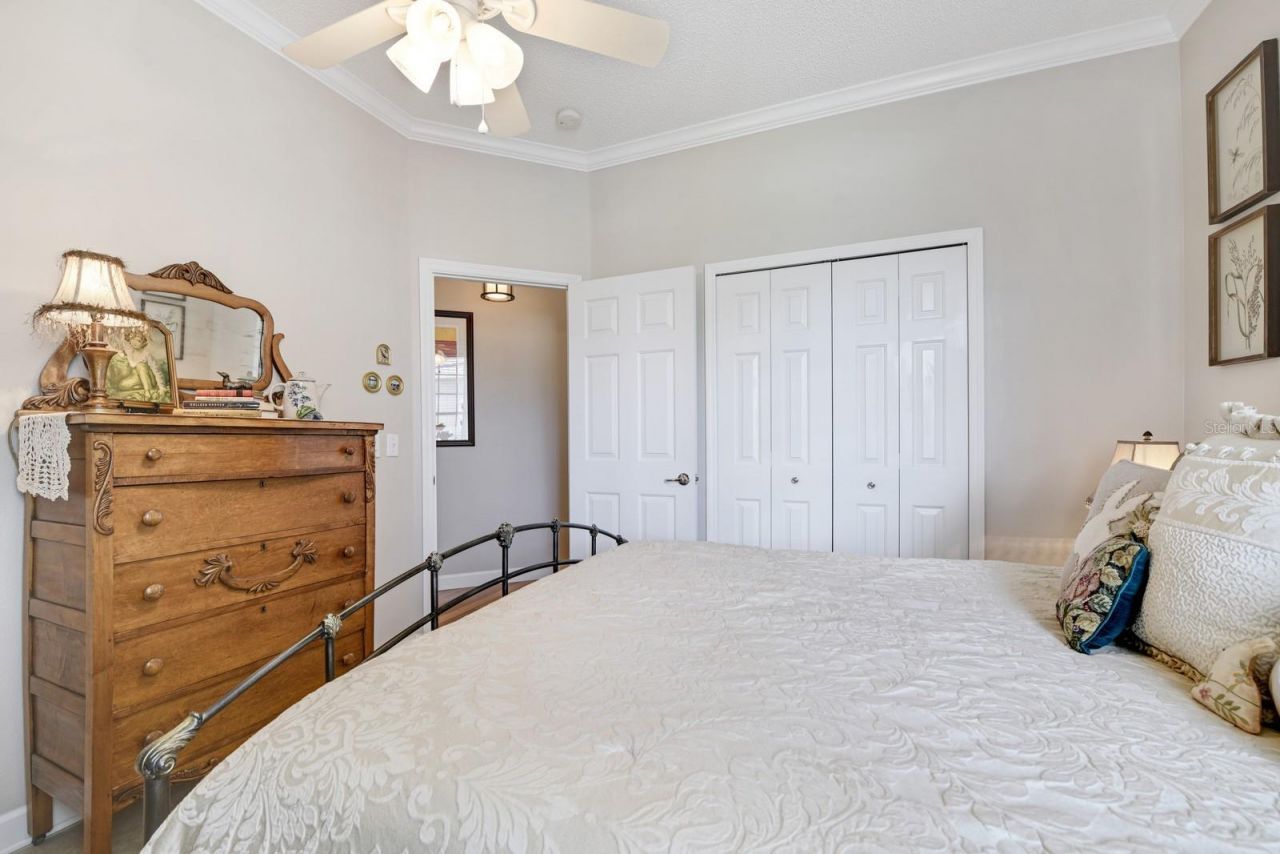 1024 Saint Ives Court , Mount Dora, FL 32757 Photo