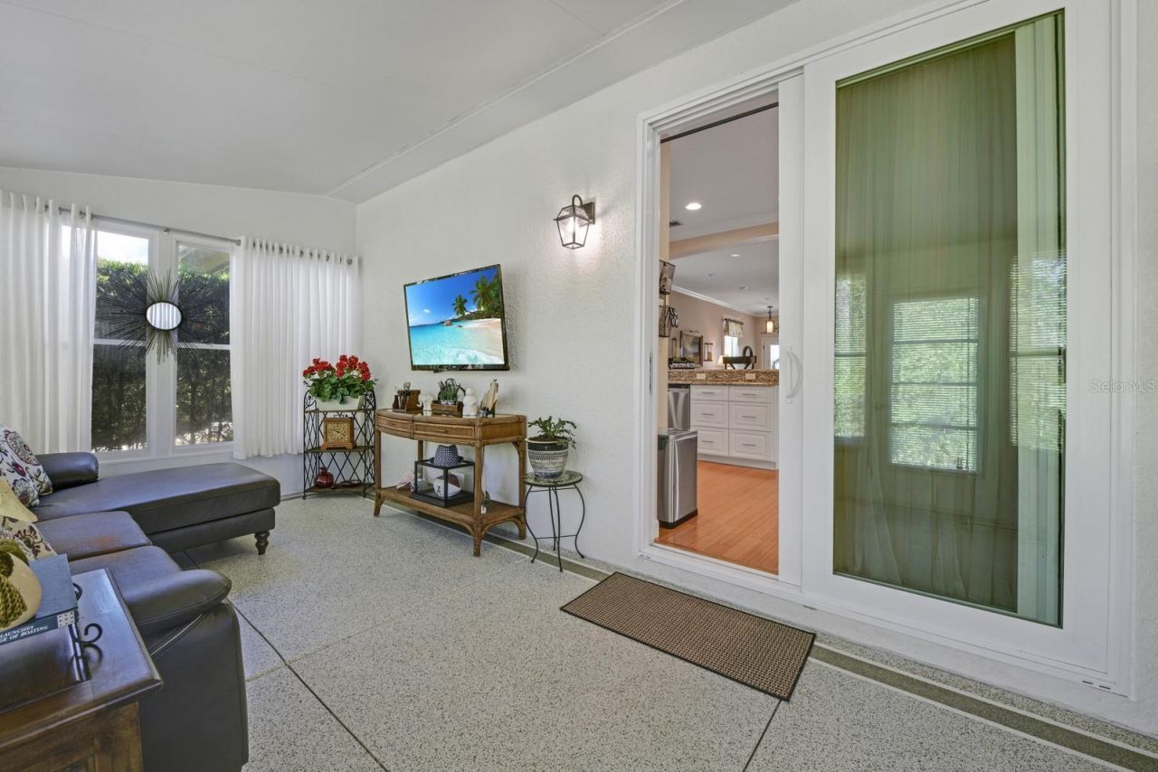1024 Saint Ives Court , Mount Dora, FL 32757 Photo