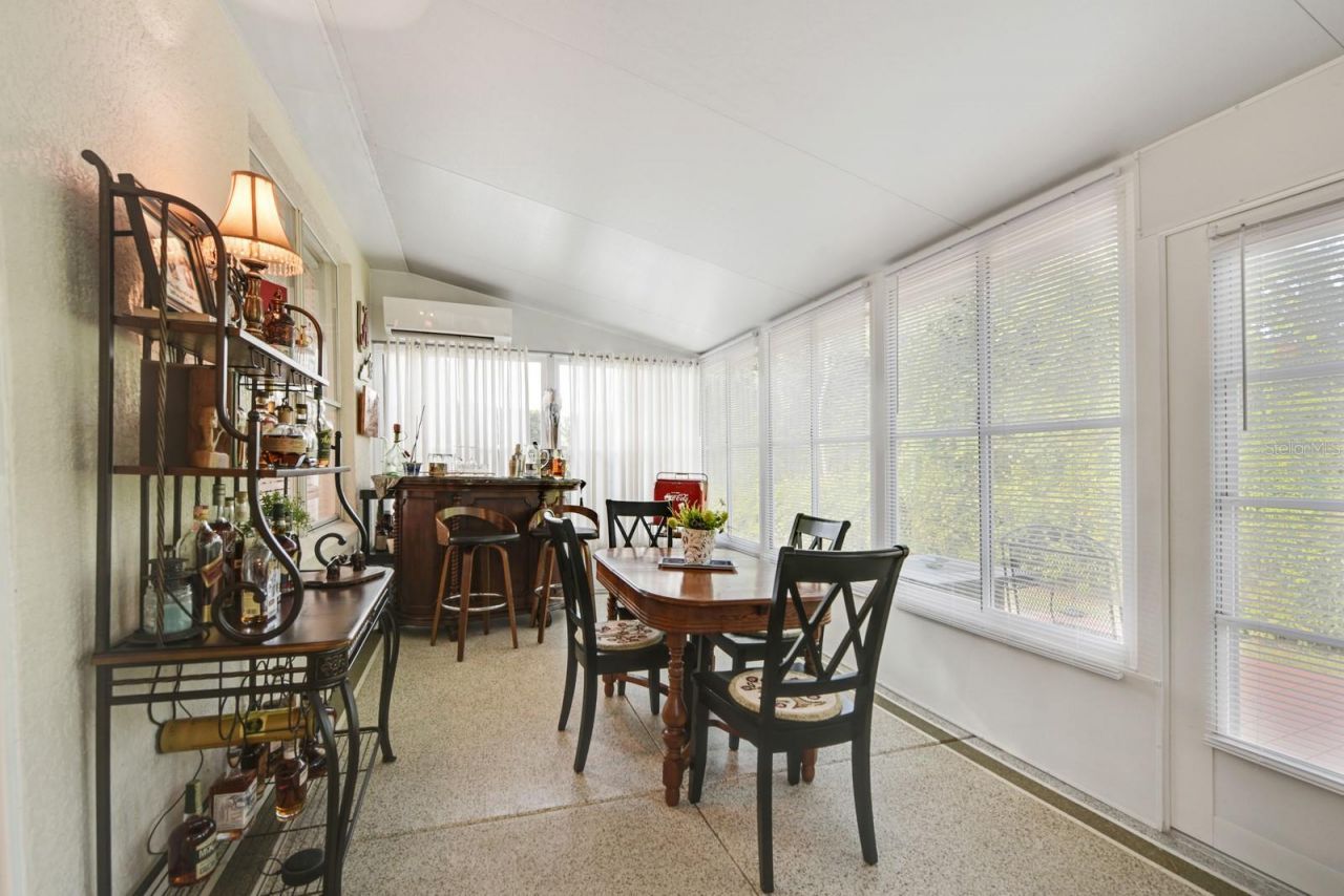 1024 Saint Ives Court , Mount Dora, FL 32757 Photo