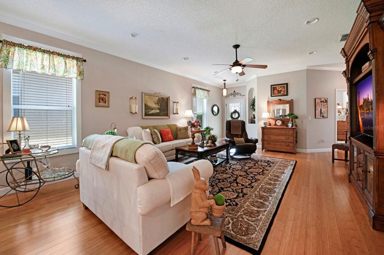 1024 Saint Ives Court , Mount Dora, FL 32757 Photo