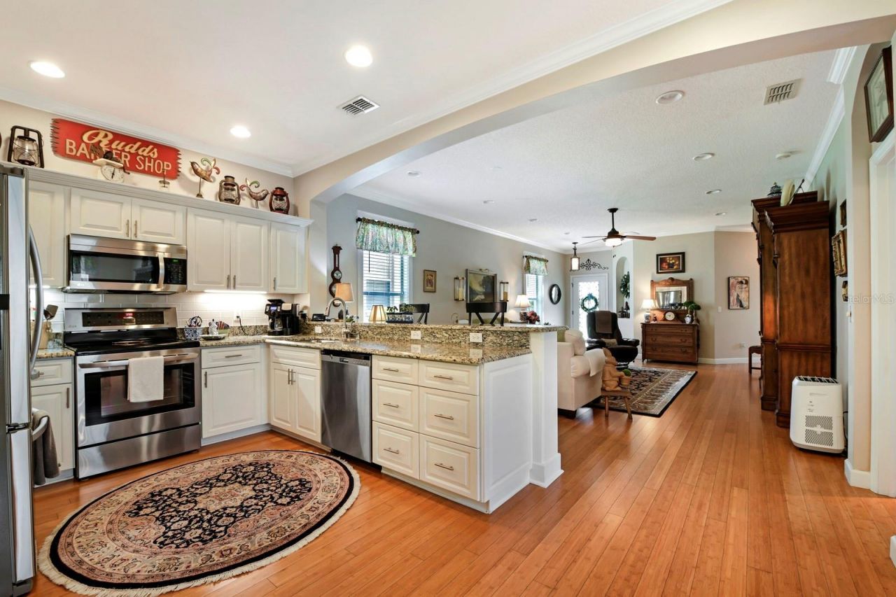 1024 Saint Ives Court , Mount Dora, FL 32757 Photo