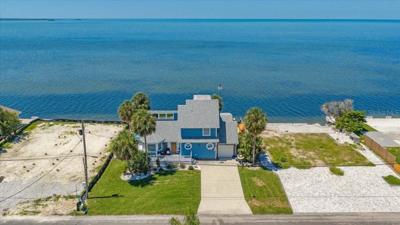 3200 Gulf Winds Circle , Hernando Beach, FL 34607 Photo