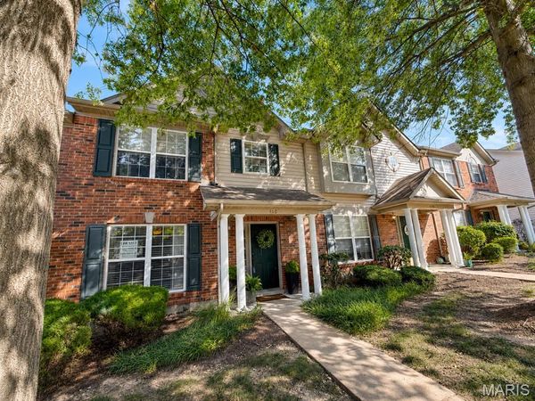 410 Montclair Tower Drive, St Charles, MO 63303