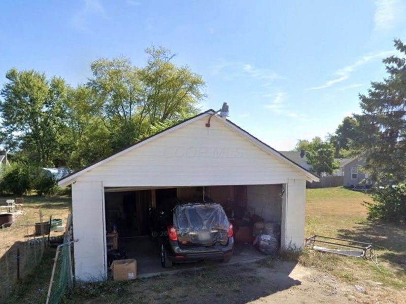 17 Miron Street, Bloomingburg, OH 43106 Photo 3