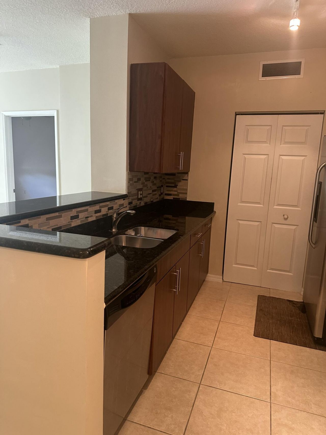 2401 NE 65th Street, Fort Lauderdale, FL 33308 Photo