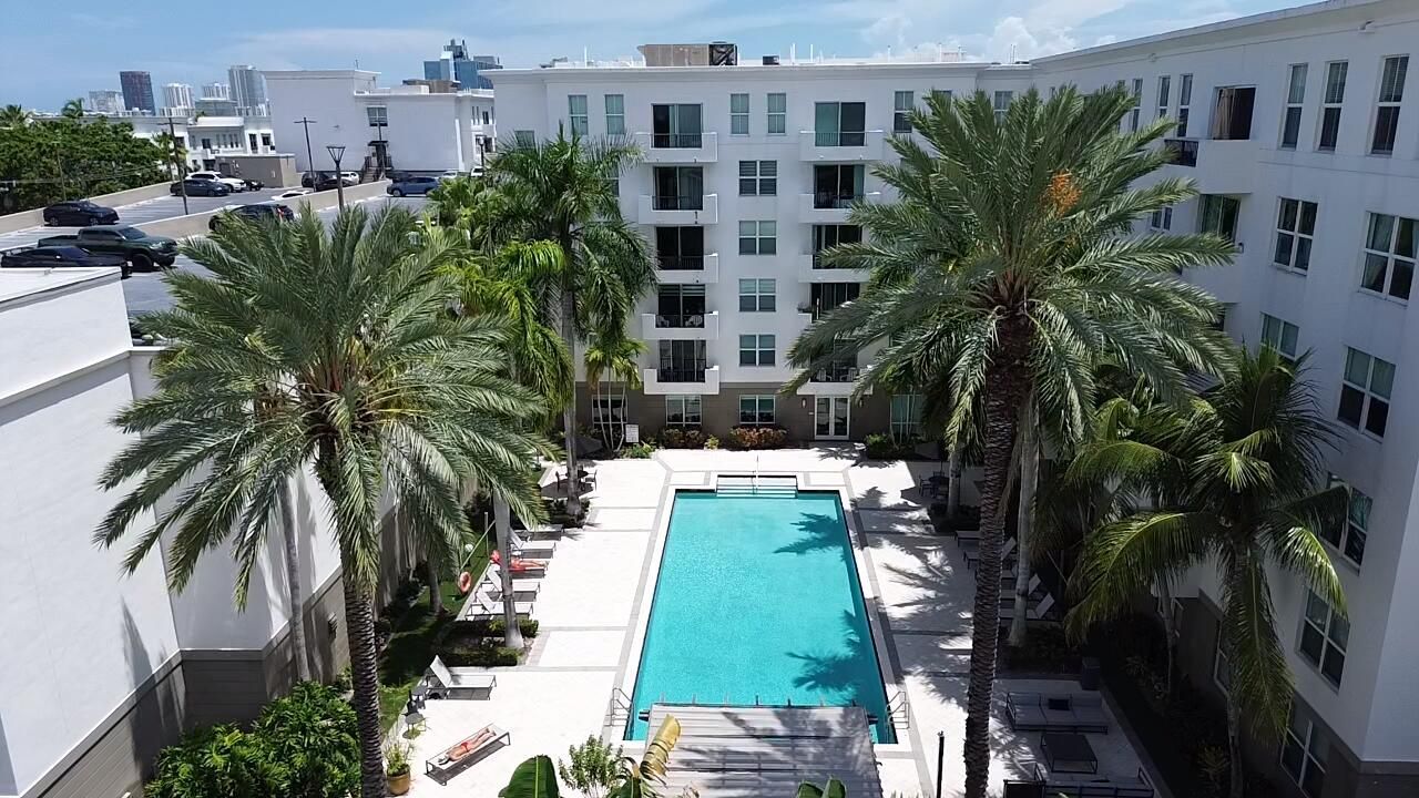 2401 NE 65th Street, Fort Lauderdale, FL 33308 Photo