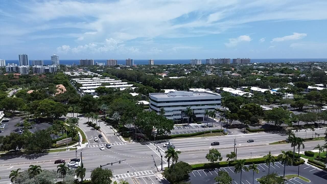 2401 NE 65th Street, Fort Lauderdale, FL 33308 Photo