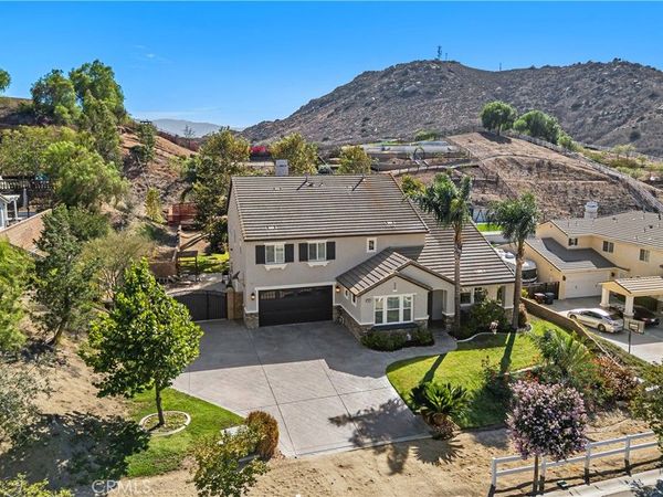2830 Crestview Drive, Norco, CA 92860