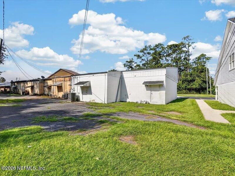 531 S 6th Street, Unit 101 AND 10, Macclenny, FL 32063 Photo