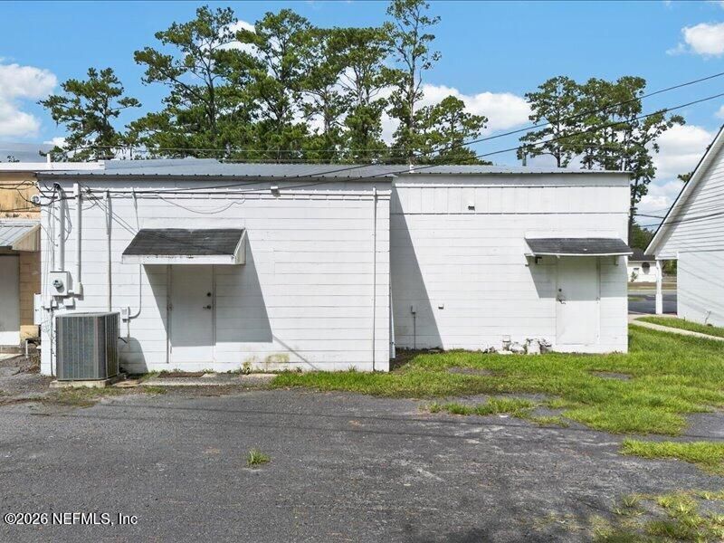 531 S 6th Street, Unit 101 AND 10, Macclenny, FL 32063 Photo