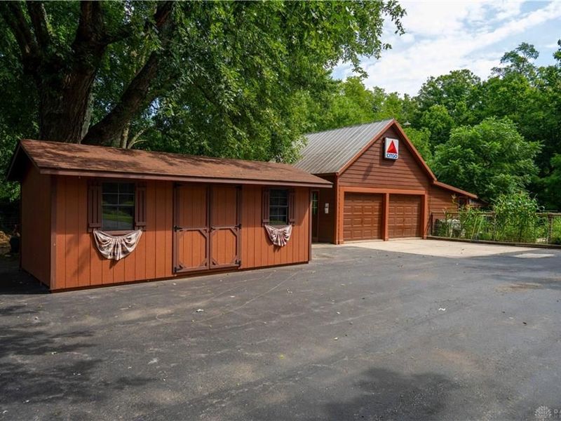 967 Brimstone Road, Chester Township, OH 45177 Photo 42