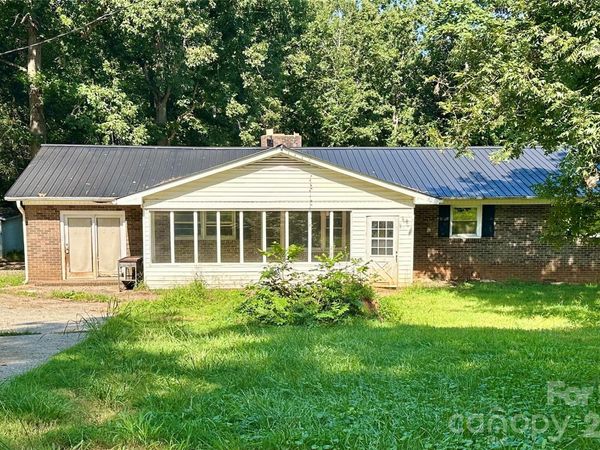 886 Pearidge Road, Bostic, NC 28018