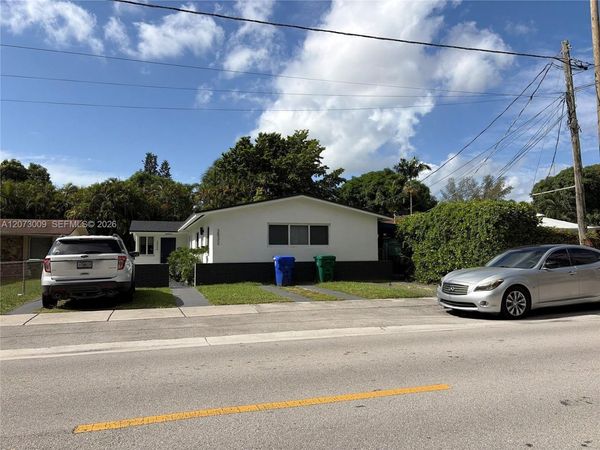 3530 SW 22nd Ter , Miami, FL 33145
