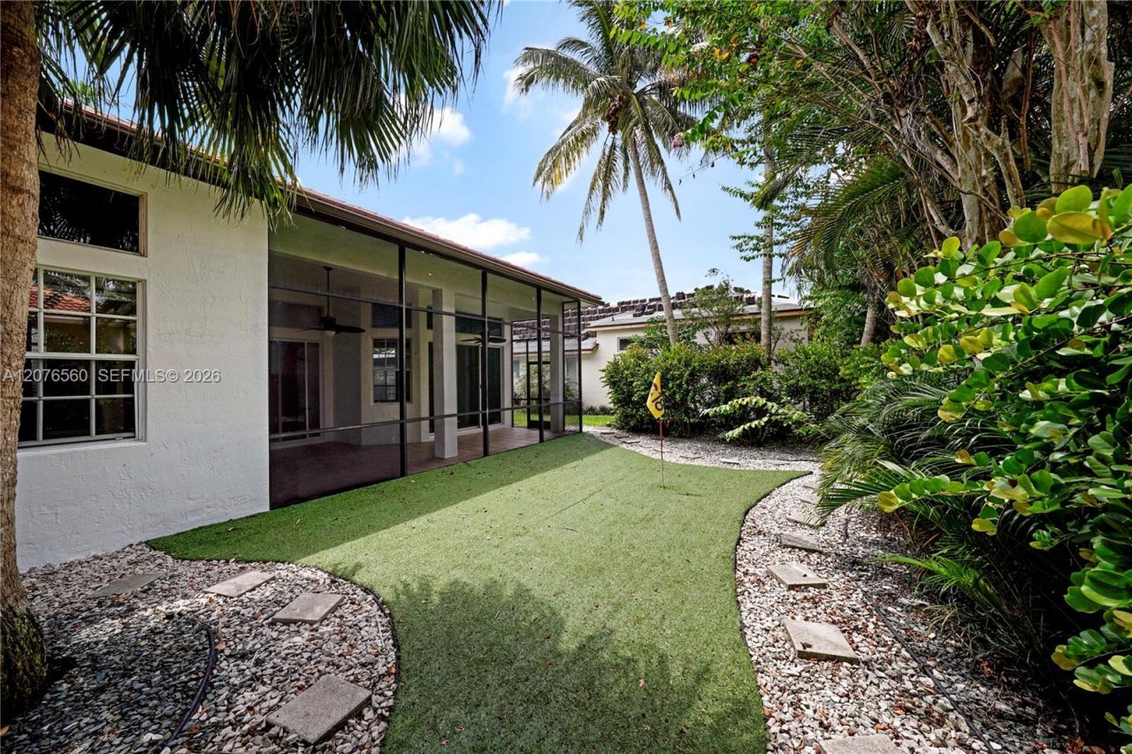 2527 Jardin Dr , Unit 2527, Weston, FL 33327 Photo