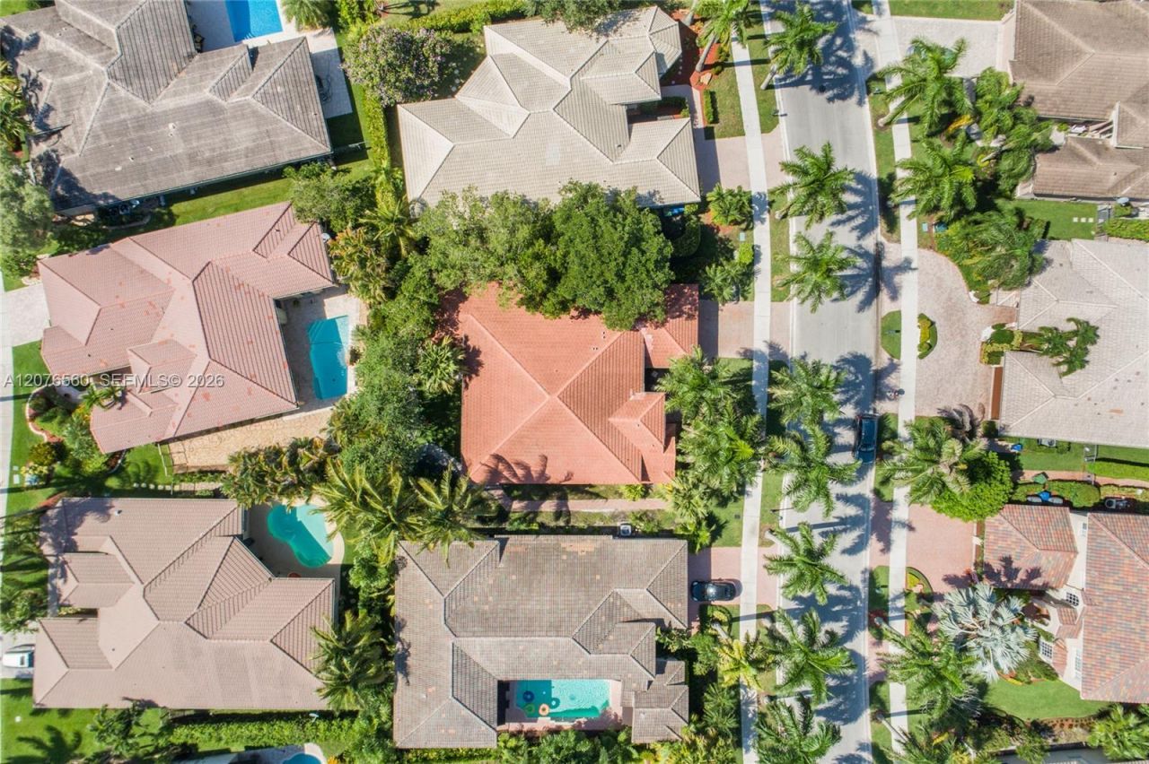 2527 Jardin Dr , Unit 2527, Weston, FL 33327 Photo