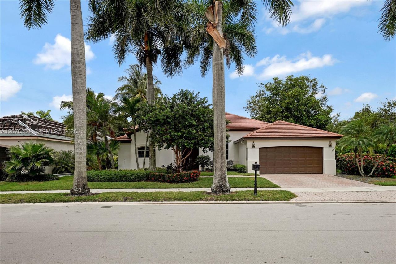 2527 Jardin Dr , Unit 2527, Weston, FL 33327 Photo