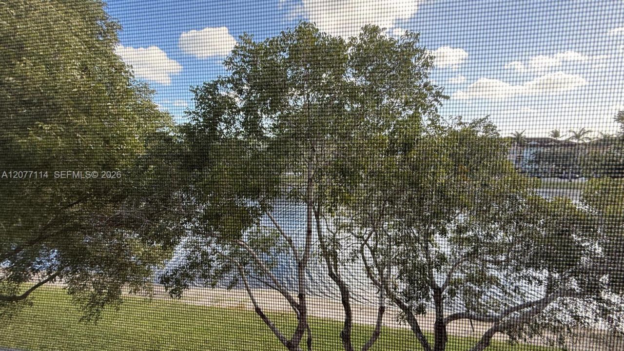 2806 Veronia Dr, Unit 303, Palm Beach Gardens, FL 33410 Photo