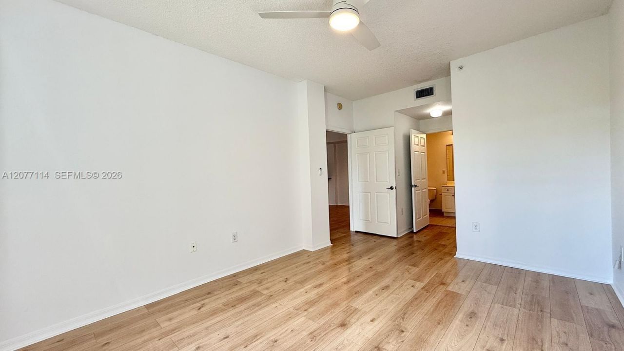 2806 Veronia Dr, Unit 303, Palm Beach Gardens, FL 33410 Photo