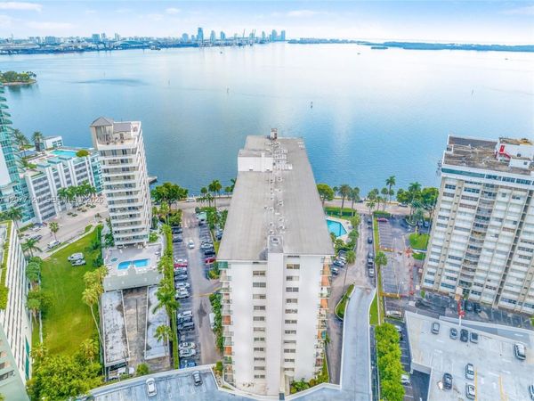 1408 Brickell Bay Dr , Unit 703, Miami, FL 33131