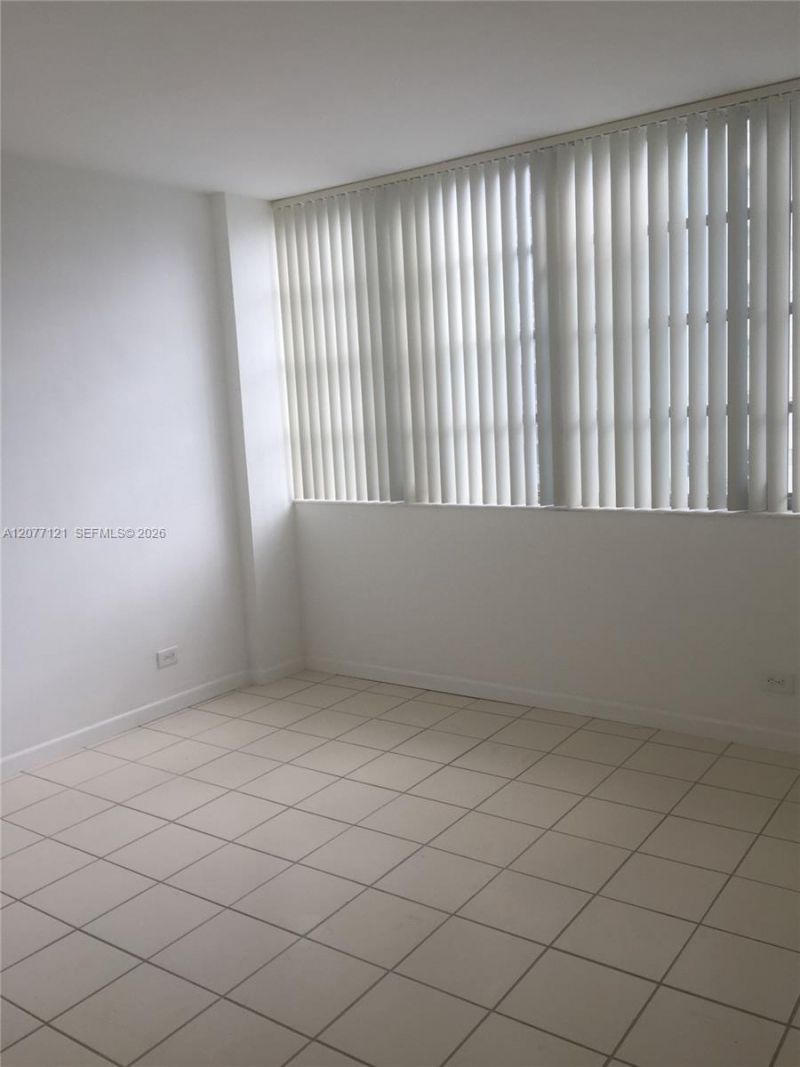 1408 Brickell Bay Dr, Unit 703, Miami, FL 33131 Photo