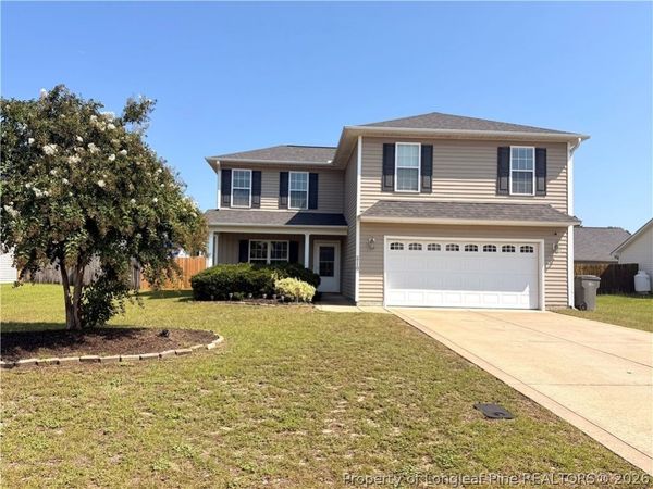 2110 Queen Elizabeth Lane, Hope Mills, NC 28348