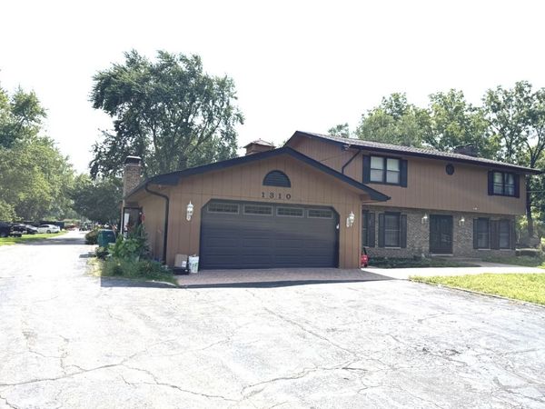 1310 New Lenox Road , Joliet, IL 60433