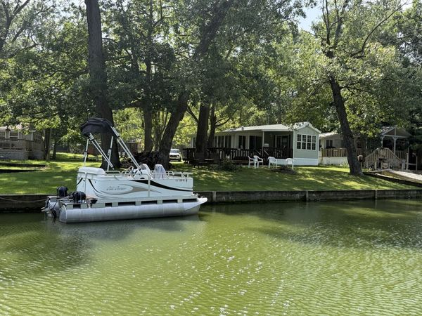 3-69/70 Woodhaven Lakes , Sublette, IL 61367