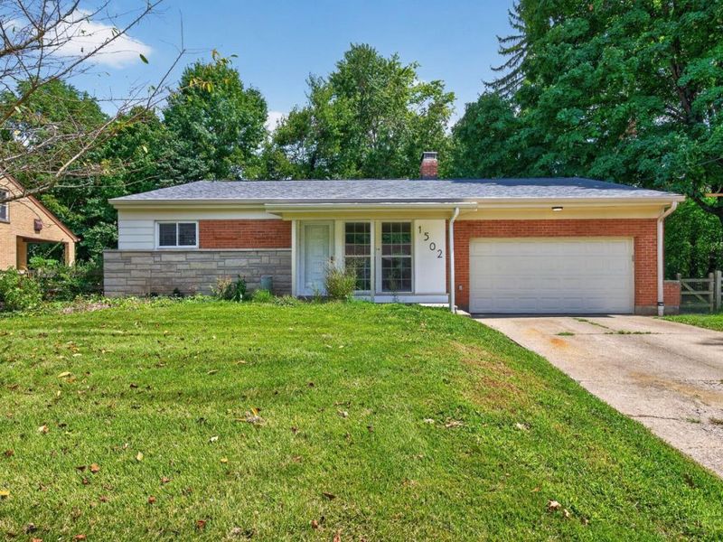 1502 Robinway Drive, Anderson Township, OH 45230 Photo 1