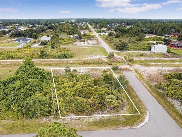 4600 Hanna AVE N, LEHIGH ACRES, FL 33971