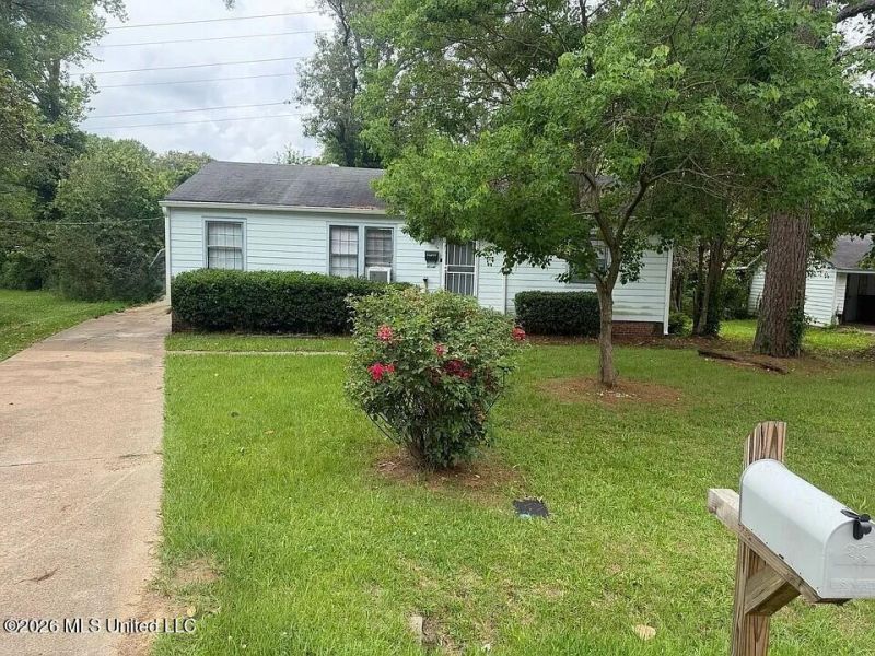 3645 Lee Drive, Jackson, MS 39212 Main Photo