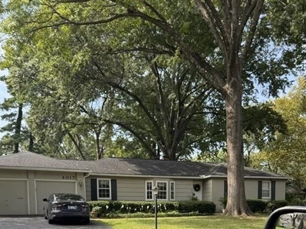 4017 W 100th Place, Overland Park, KS 66207