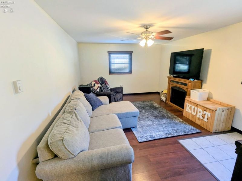 6725 Ridgewood Drive, Castalia, OH 44824 Photo 9
