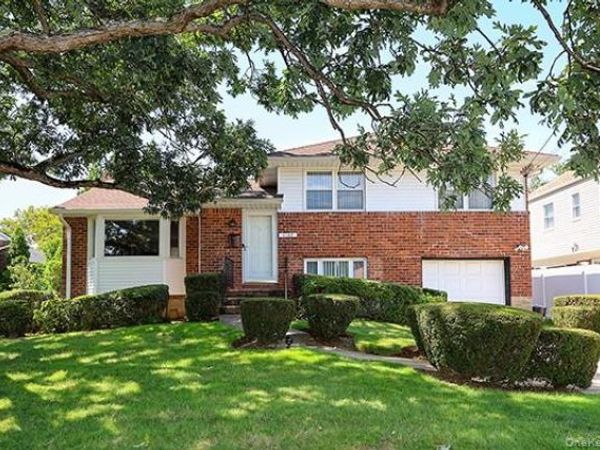 1102 Lawrence Road , Bellmore, NY 11710