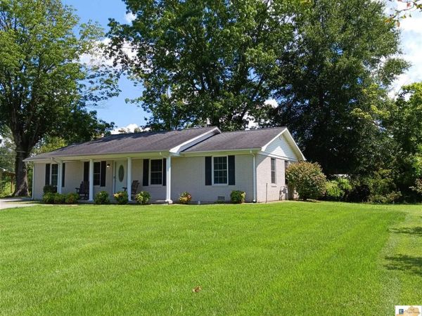 700 N Main Street , Burkesville, KY 42717